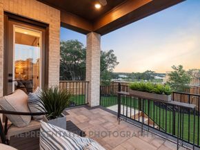 129 Three Oaks LN, Georgetown TX 78628