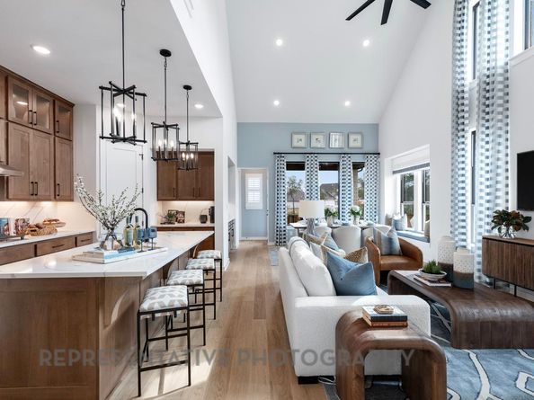 129 Three Oaks LN, Georgetown TX 78628