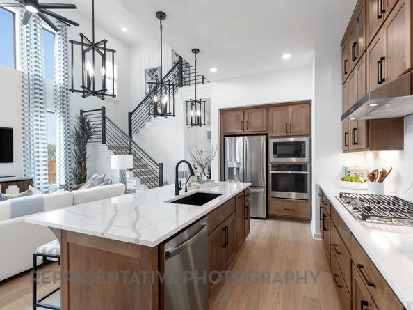 129 Three Oaks LN, Georgetown TX 78628