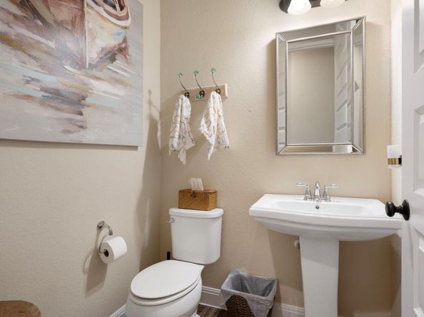 109 Grand Oaks LN, Georgetown TX 78628