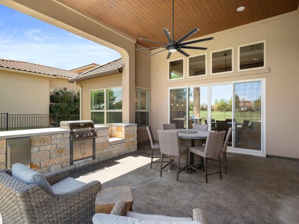 109 Grand Oaks LN, Georgetown TX 78628