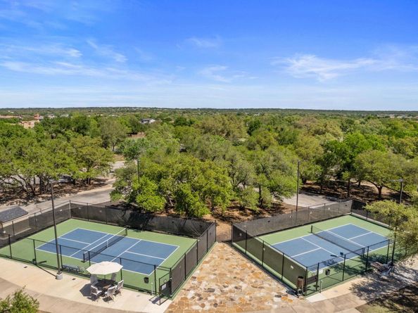 109 Grand Oaks LN, Georgetown TX 78628