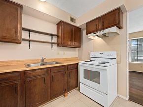 1817 W 36th ST, Austin TX 78731