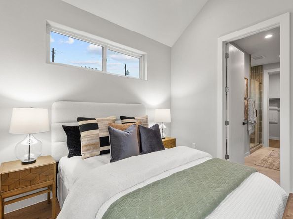 900 S 2nd ST 23, Austin TX 78704