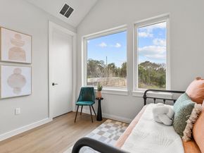 900 S 2nd ST 23, Austin TX 78704
