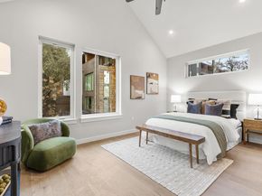 900 S 2nd ST 23, Austin TX 78704