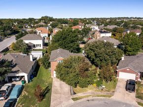 902 Lavender CV, Pflugerville TX 78660