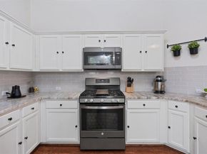 902 Lavender CV, Pflugerville TX 78660