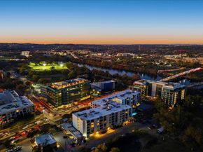210 Lee Barton DR 401, Austin TX 78704