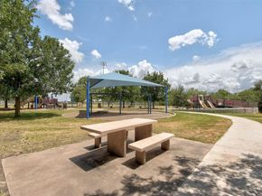 5401 Wellington DR, Austin TX 78723