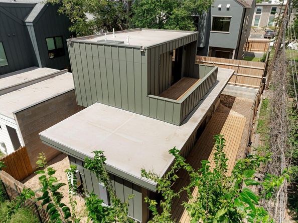 2107 Maple Ave B, Austin TX 78722