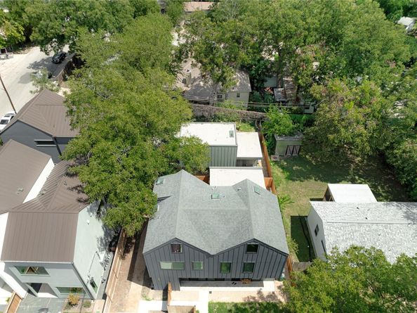 2107 Maple Ave B, Austin TX 78722
