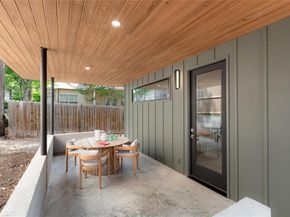 2107 Maple Ave B, Austin TX 78722