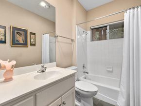 2716 Hillview Green LN, Austin TX 78703