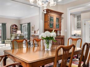 2716 Hillview Green LN, Austin TX 78703