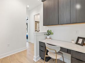 2707 Dulce LN 15, Austin TX 78704