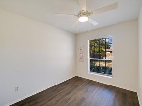 903 Rolling Green CIR, Round Rock TX 78664