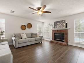 1800 Hollow Ridge DR, Cedar Park TX 78613