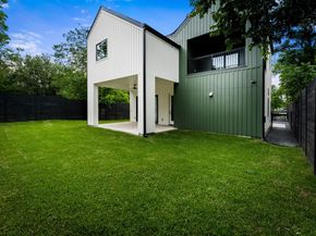 3204 Lyons RD 2, Austin TX 78702