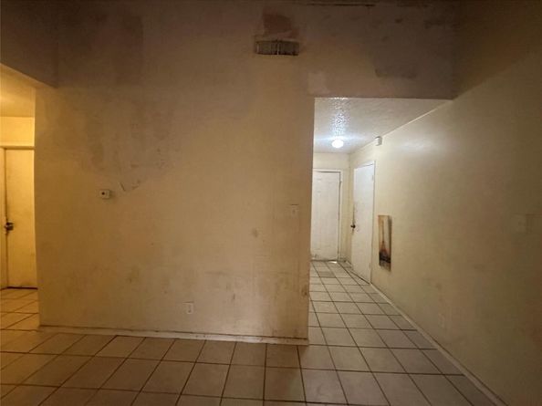 7221 Ellington CIR, Austin TX 78724