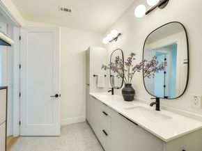 1701 Simond Ave 524, Austin TX 78723