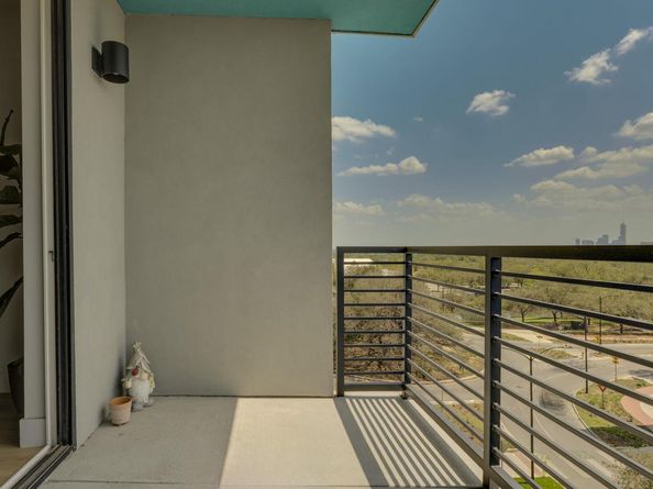 1701 Simond Ave 524, Austin TX 78723
