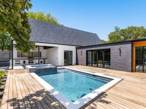 2905 Oak Park DR, Austin TX 78704