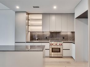 610 Davis ST 1811, Austin TX 78701