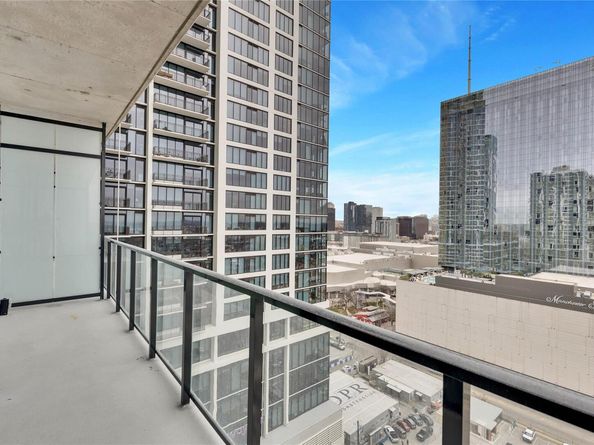 610 Davis ST 1811, Austin TX 78701