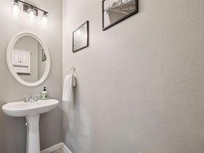 410 Rosedale BLVD, Georgetown TX 78628