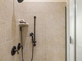 108 Rivalto CIR 2, Lakeway TX 78734