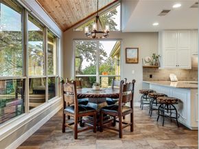18405 Lakepoint CV, Point Venture TX 78645
