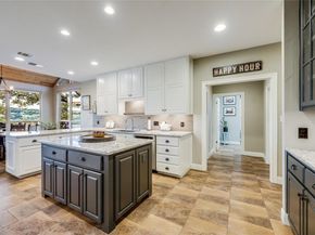 18405 Lakepoint CV, Point Venture TX 78645