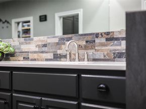 18405 Lakepoint CV, Point Venture TX 78645