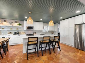 2109 Brackenridge ST, Austin TX 78704