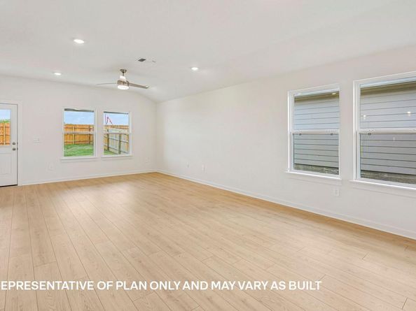 9408 Oxbow Strap DR, Austin TX 78653