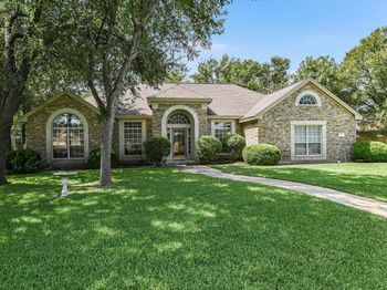 109 Stacey LN