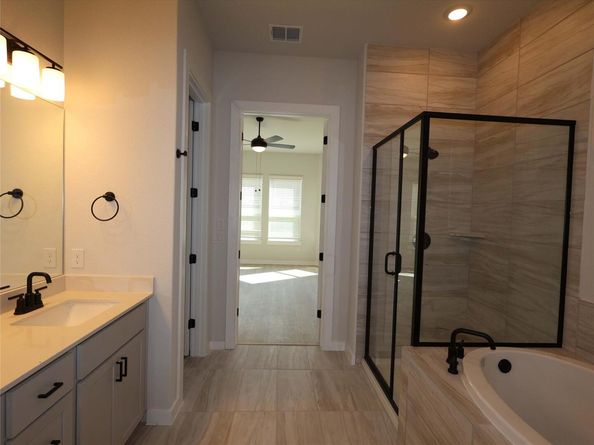 748 Boise DR, Leander TX 78641