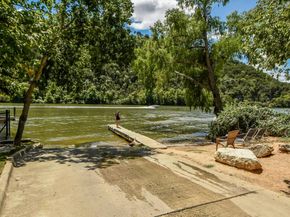 12308 Simmental DR 94, Austin TX 78732