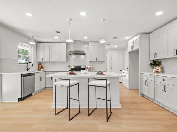 2307 Mimosa DR, Austin TX 78745