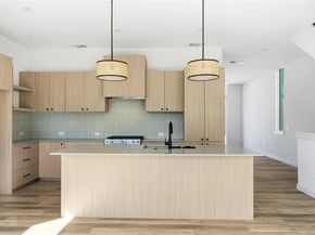 10815 Hermosillo DR 1004, Austin TX 78758