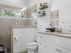 720 Pedernales ST B, Austin TX 78702