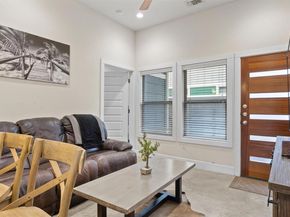 720 Pedernales ST B, Austin TX 78702
