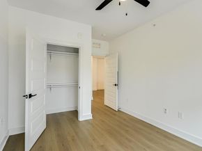 2500 Longview ST 318, Austin TX 78705