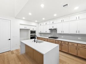 8700 Peristyle DR, Austin TX 78744