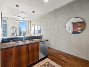 360 Nueces ST 2808, Austin TX 78701