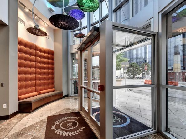 360 Nueces ST 2808, Austin TX 78701
