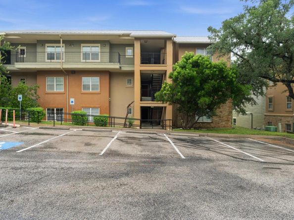 6810 Deatonhill DR 4202, Austin TX 78745