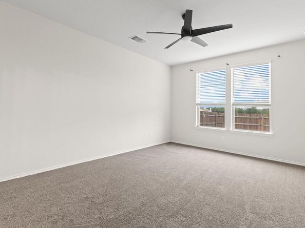 709 Hummingbird LN, Leander TX 78641