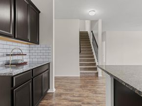 709 Hummingbird LN, Leander TX 78641